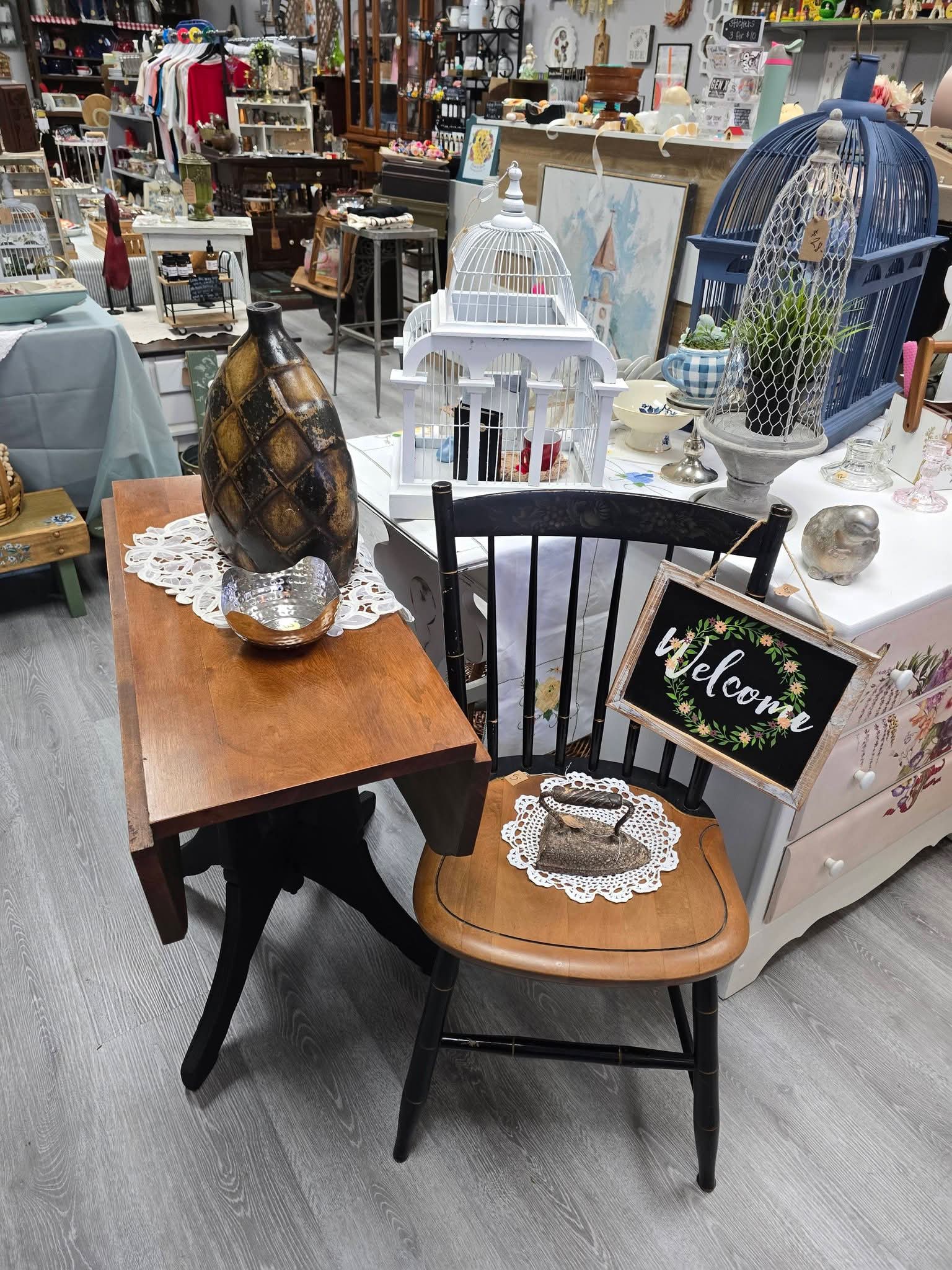 Birdcage display